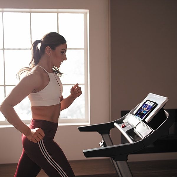 Proform Sport 3.0 Treadmill (1 Month iFit Family Coach Suscription Included)