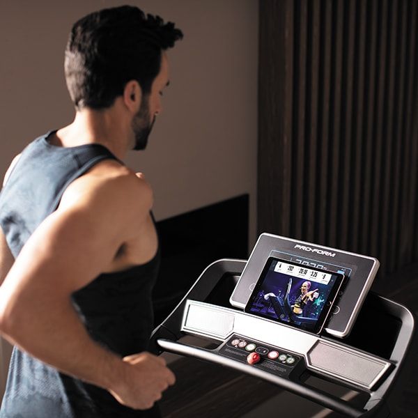 Proform Sport 3.0 Treadmill (1 Month iFit Family Coach Suscription Included)